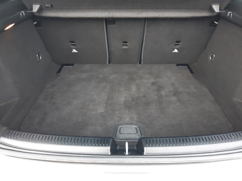 Photo Mercedes-Benz CLASSE A 180 d Business Line  