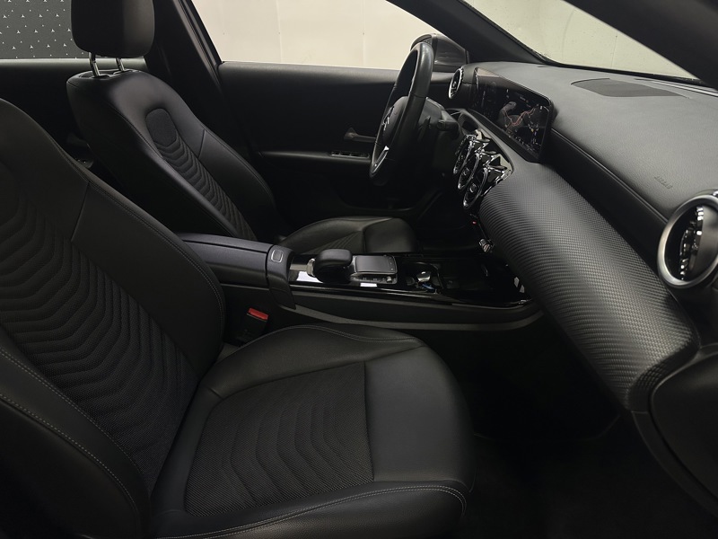 Image Mercedes-Benz CLASSE A 180 d Business Line  