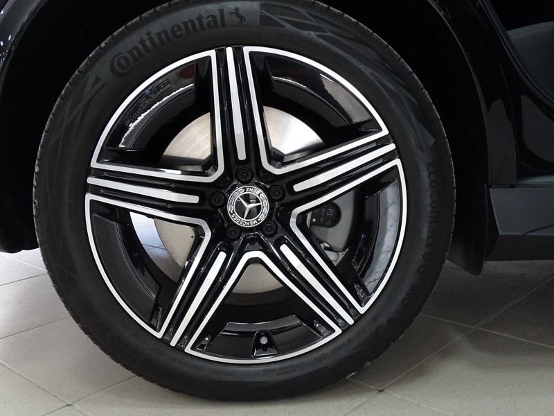 Image Mercedes-Benz GLC SUV GLC 300 e  Hybrid EQ 4MATIC AMG Line  