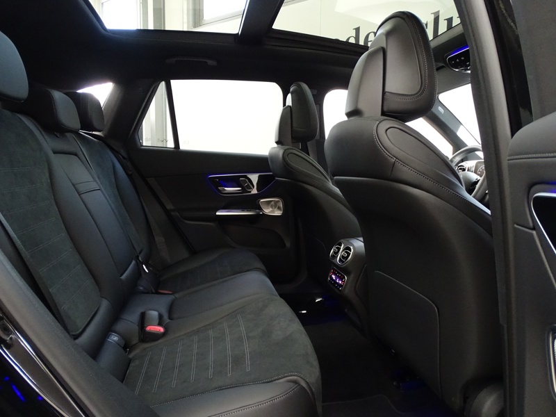 Image Mercedes-Benz GLC SUV GLC 300 e  Hybrid EQ 4MATIC AMG Line  