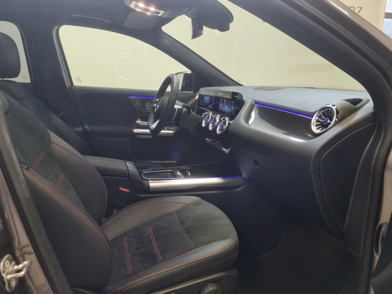 Image Mercedes-Benz GLA 250 e Hybrid EQ AMG Line  