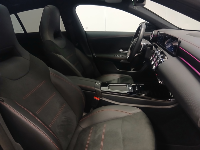 Image Mercedes-Benz CLA SHOOTING BRAKE CLA 250 e Hybrid EQ Shooting Brake AMG Line  