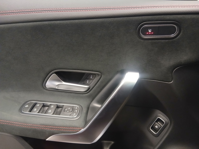 Image Mercedes-Benz CLA SHOOTING BRAKE CLA 250 e Hybrid EQ Shooting Brake AMG Line  