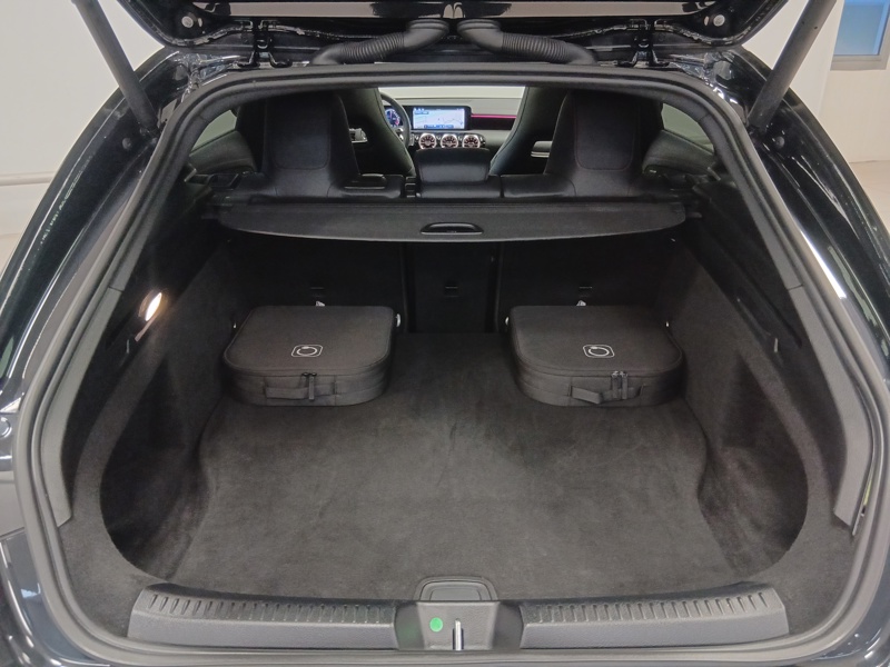 Image Mercedes-Benz CLA SHOOTING BRAKE CLA 250 e Hybrid EQ Shooting Brake AMG Line  