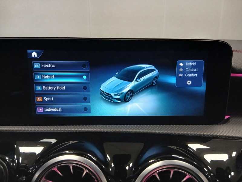 Image Mercedes-Benz CLA SHOOTING BRAKE CLA 250 e Hybrid EQ Shooting Brake AMG Line  