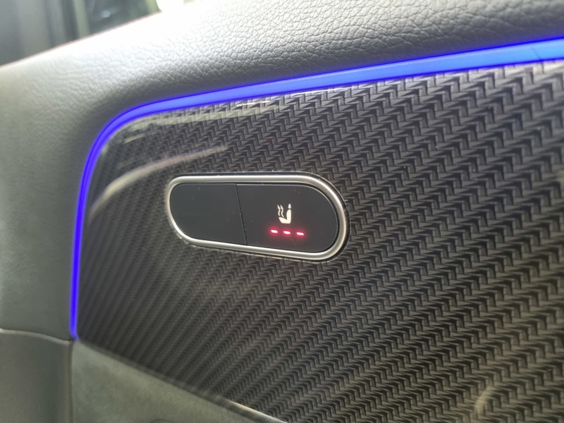 Image Mercedes-Benz GLA 250 e Hybrid EQ AMG Line  