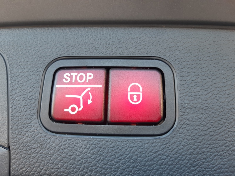 Image Mercedes-Benz GLC SUV GLC 220 d 4MATIC SUV Avantgard  