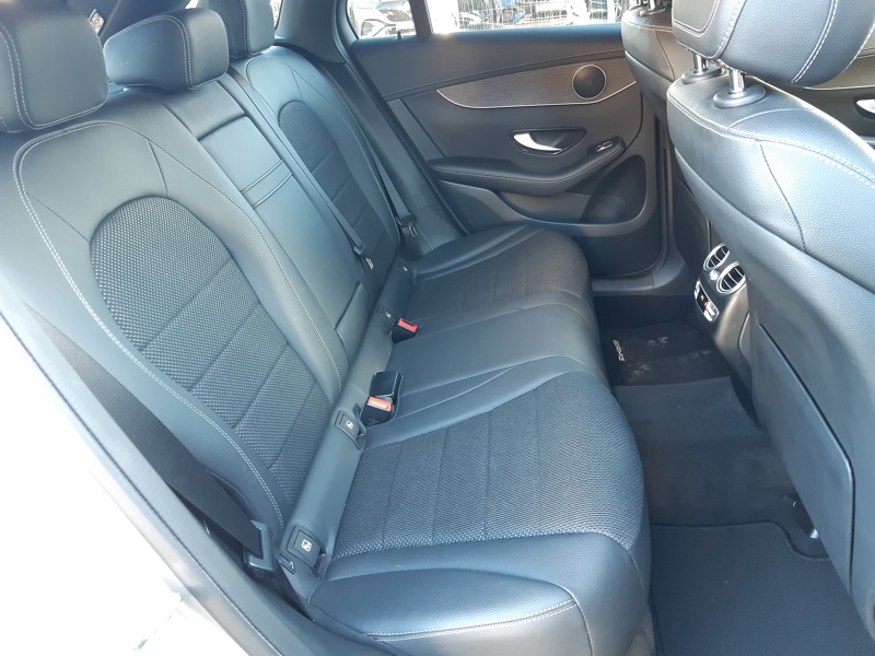 Image Mercedes-Benz GLC SUV GLC 220 d 4MATIC SUV Avantgard  