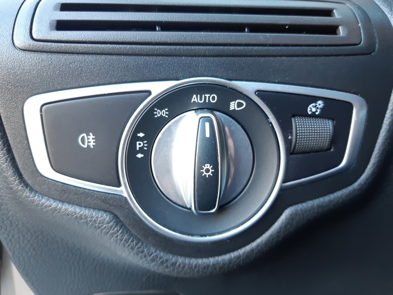 Image Mercedes-Benz GLC SUV GLC 220 d 4MATIC SUV Avantgard  