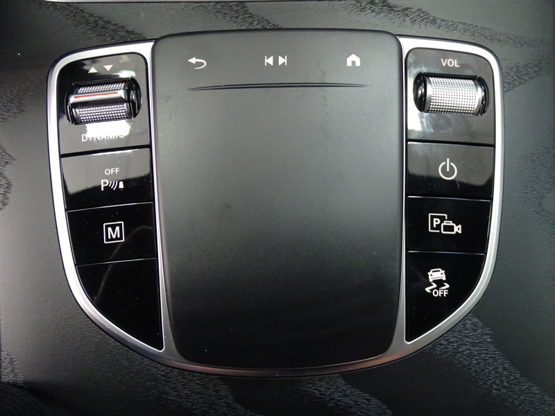 Image Mercedes-Benz GLC SUV GLC 300e 4MATIC SUV AMG Line  