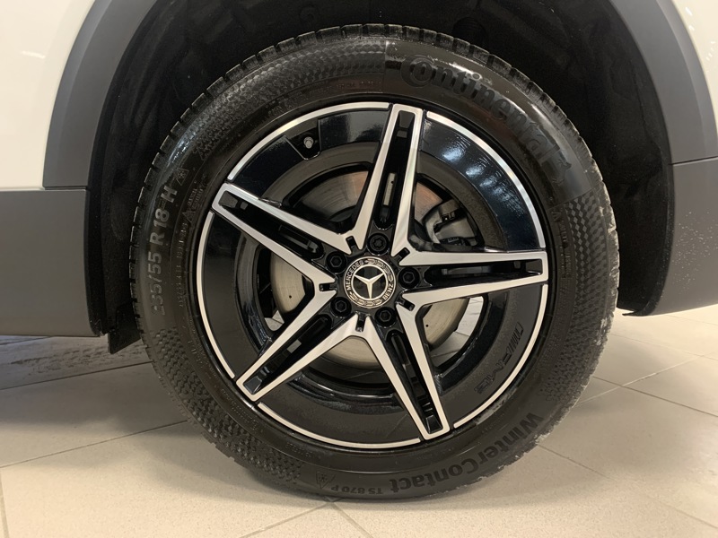 Image Mercedes-Benz EQB 250+  