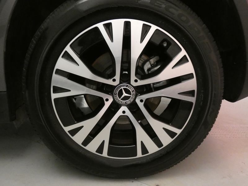 Image Mercedes-Benz GLA 200 d 4MATIC Progressive Line  