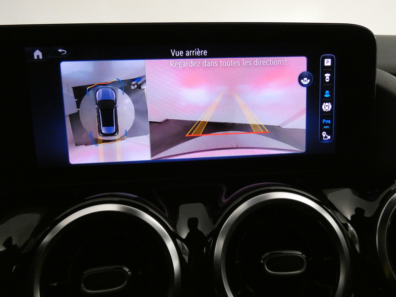 Image Mercedes-Benz GLA 200 d 4MATIC Progressive Line  