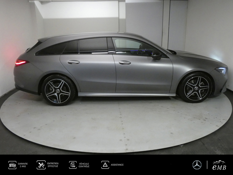 Image Mercedes-Benz CLA SHOOTING BRAKE CLA 200 Shooting Brake AMG Line  