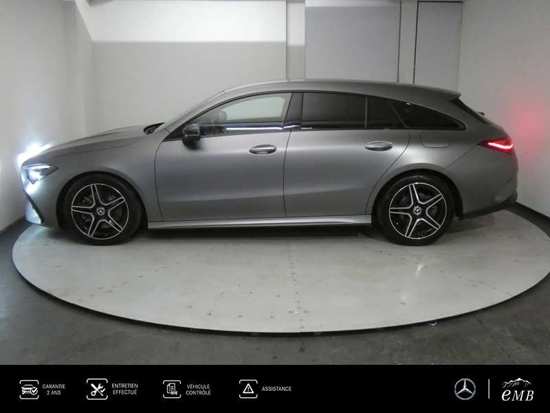 Image Mercedes-Benz CLA SHOOTING BRAKE CLA 200 Shooting Brake AMG Line  