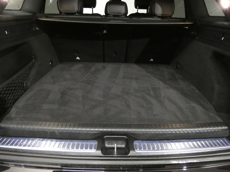 Image Mercedes-Benz GLC SUV GLC 300de 4MATIC SUV AMG Line  