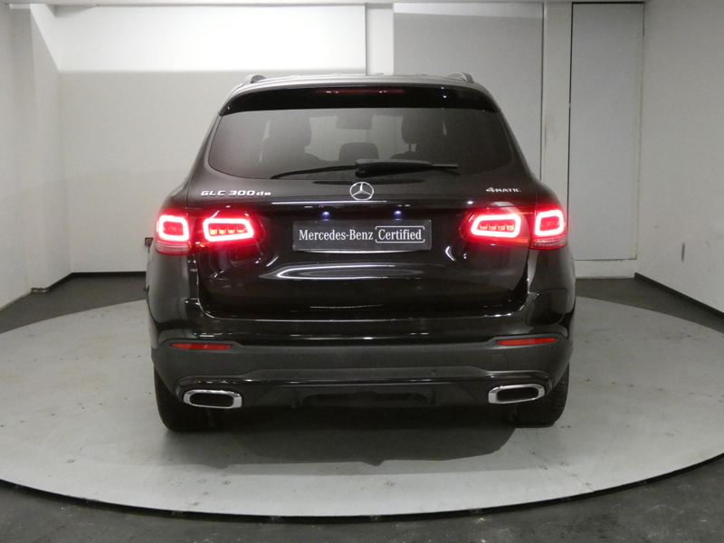 Image Mercedes-Benz GLC SUV GLC 300de 4MATIC SUV AMG Line  