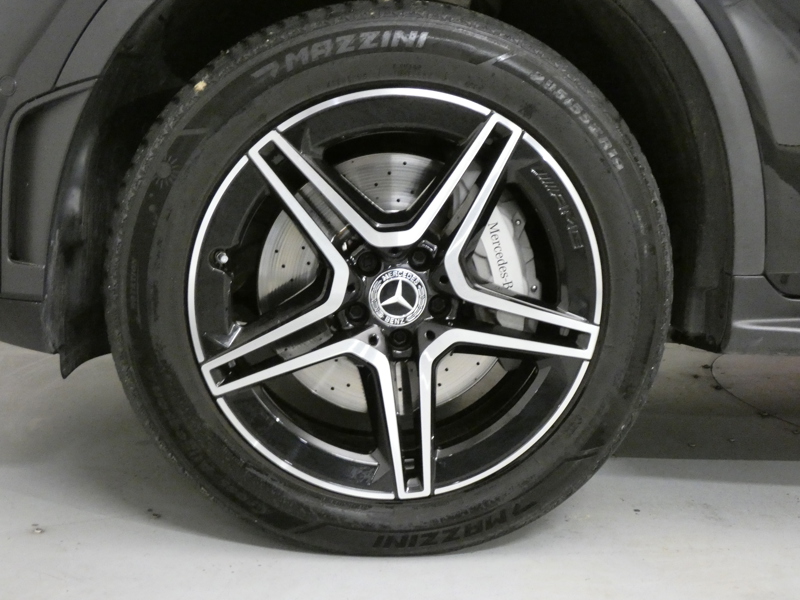 Image Mercedes-Benz GLC SUV GLC 300de 4MATIC SUV AMG Line  