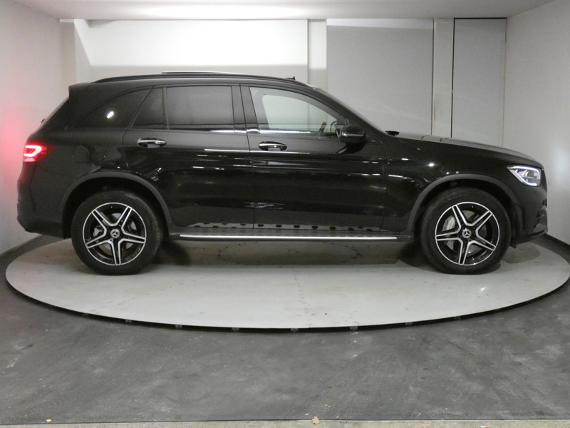 Image Mercedes-Benz GLC SUV GLC 300de 4MATIC SUV AMG Line  