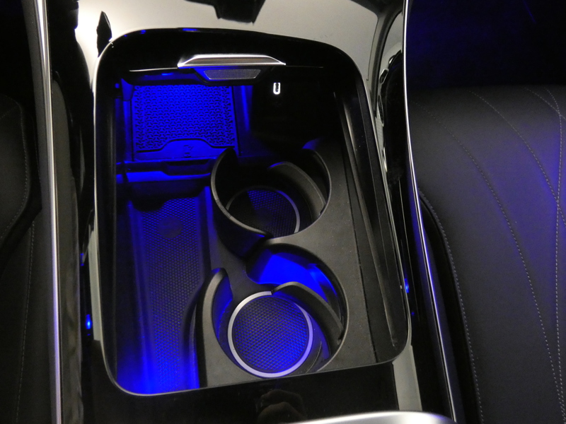 Image Mercedes-Benz GLC 300 e Hybrid EQ 4MATIC Avantgarde Line  