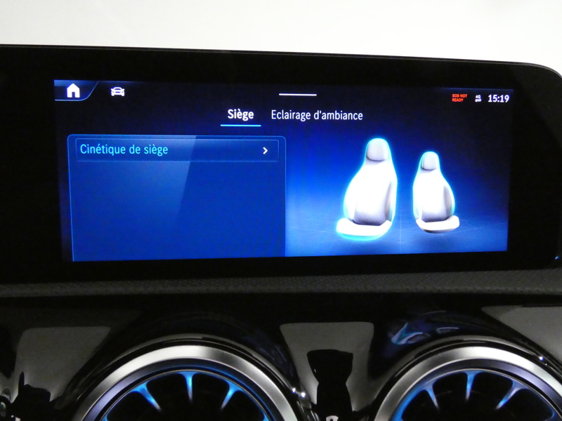 Image Mercedes-Benz CLASSE A 250 e AMG Line 