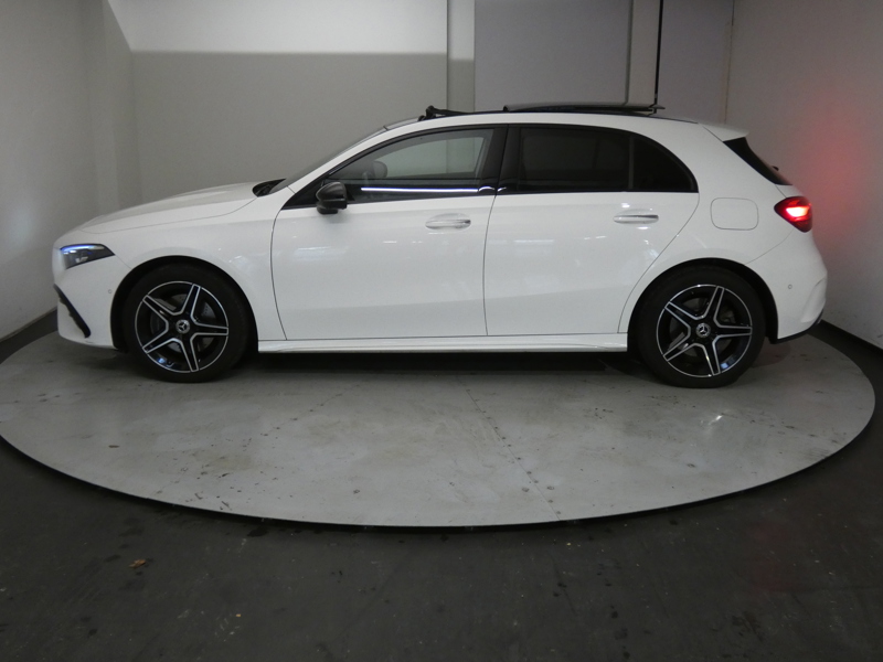 Image Mercedes-Benz CLASSE A 250 e AMG Line 