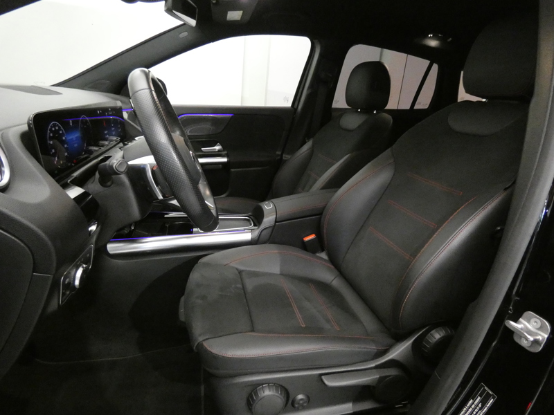 Image Mercedes-Benz GLA 180 d AMG Line  