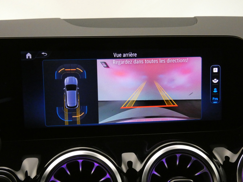 Image Mercedes-Benz GLA 180 d AMG Line  