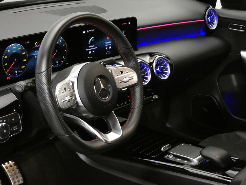 Image Mercedes-Benz CLASSE A 200 AMG Line  