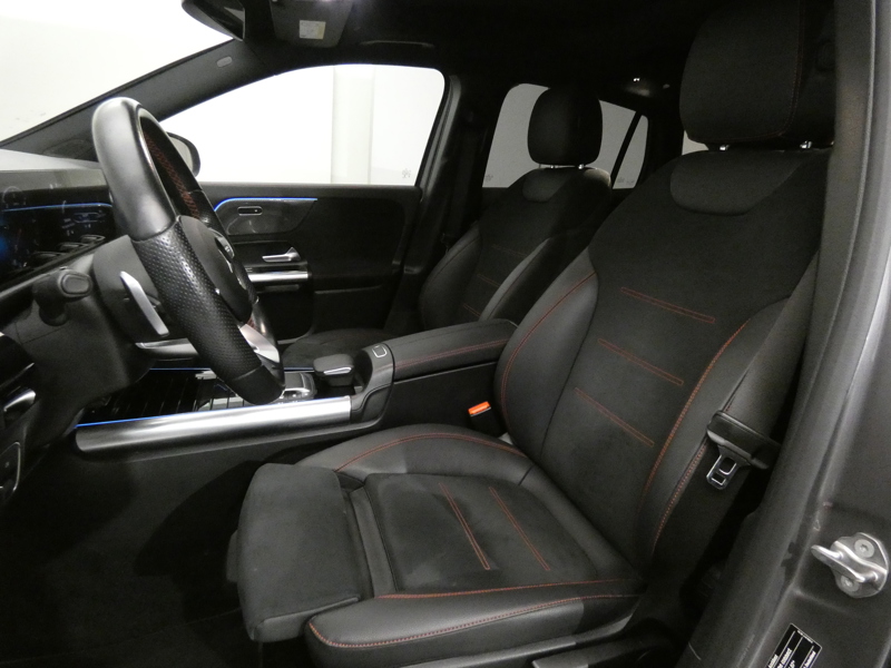 Image Mercedes-Benz GLA 220 d 4MATIC AMG Line  