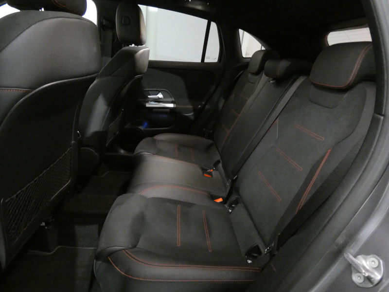 Image Mercedes-Benz GLA 220 d 4MATIC AMG Line  