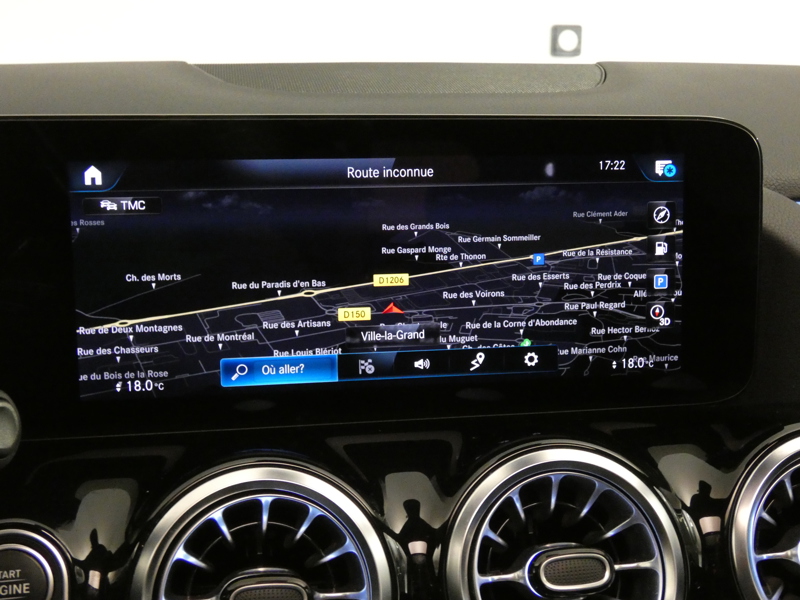 Image Mercedes-Benz GLA 220 d 4MATIC AMG Line  