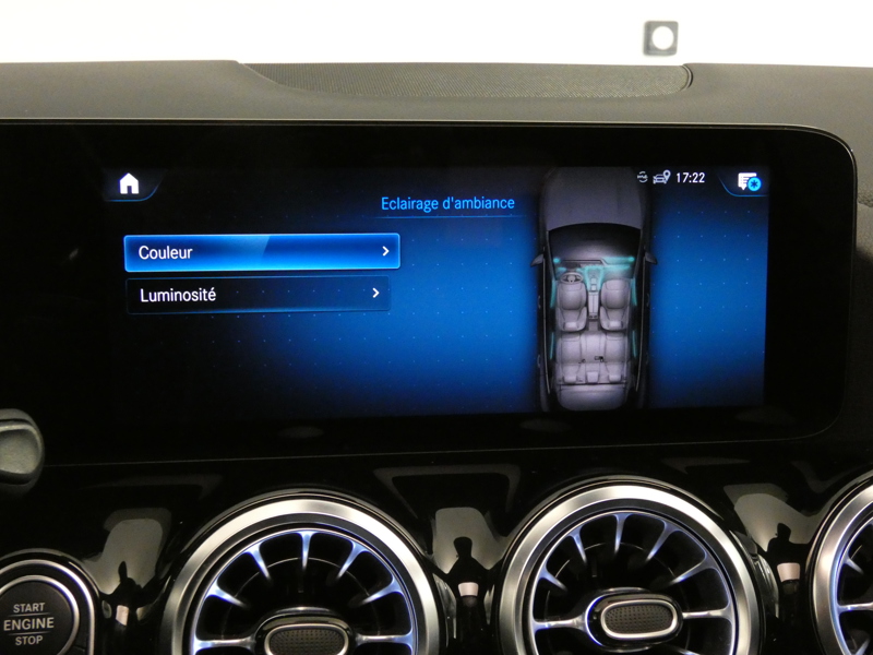 Image Mercedes-Benz GLA 220 d 4MATIC AMG Line  