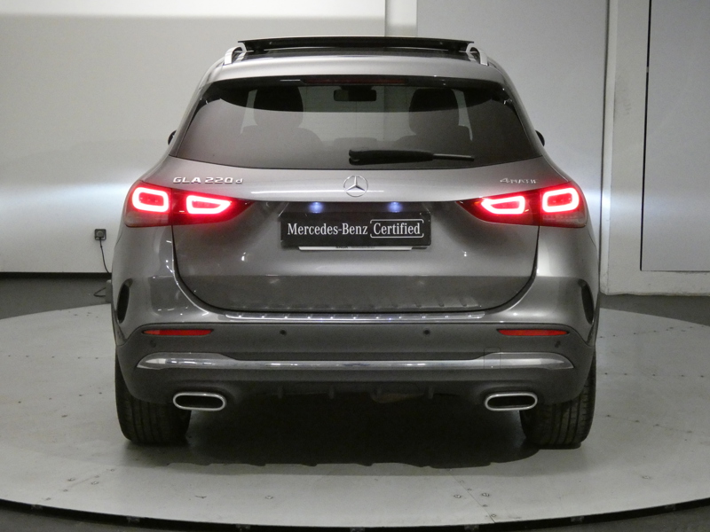 Image Mercedes-Benz GLA 220 d 4MATIC AMG Line  