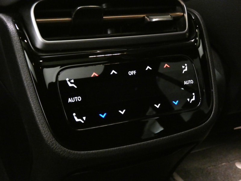 Image Mercedes-Benz EQS 4MAtic 580 AMG Line  523 ch 