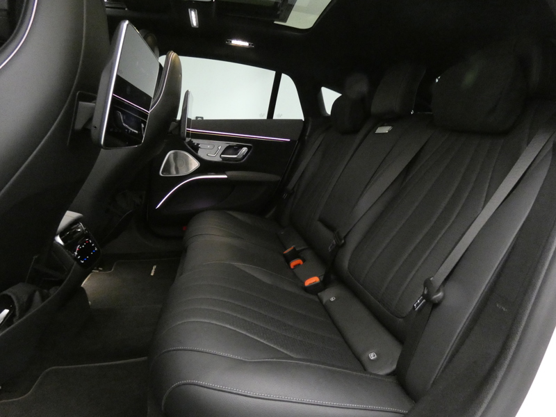 Image Mercedes-Benz EQS 4MAtic 580 AMG Line  523 ch 