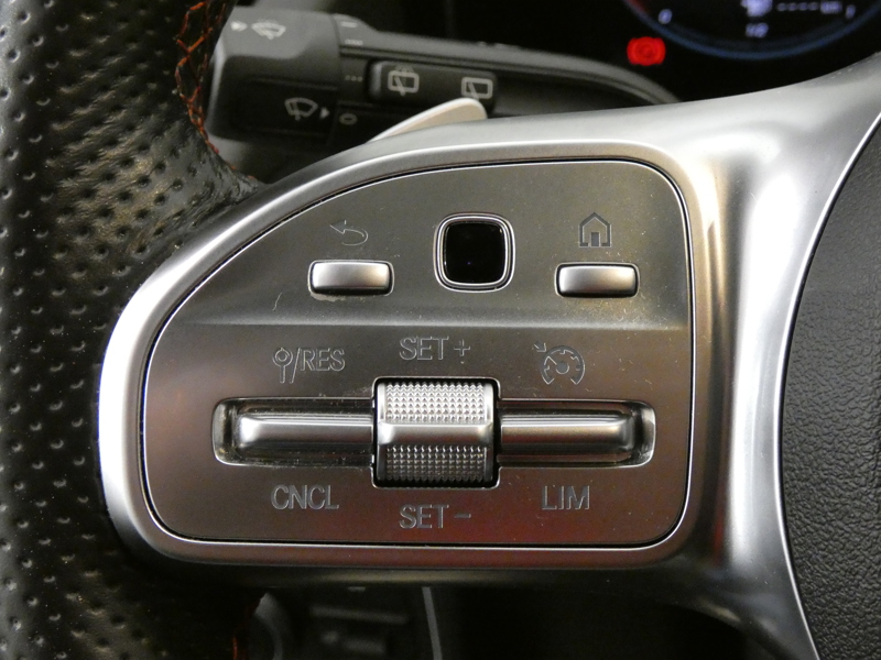 Image Mercedes-Benz GLA GLA 250 e   1.3 218 ch DCT8