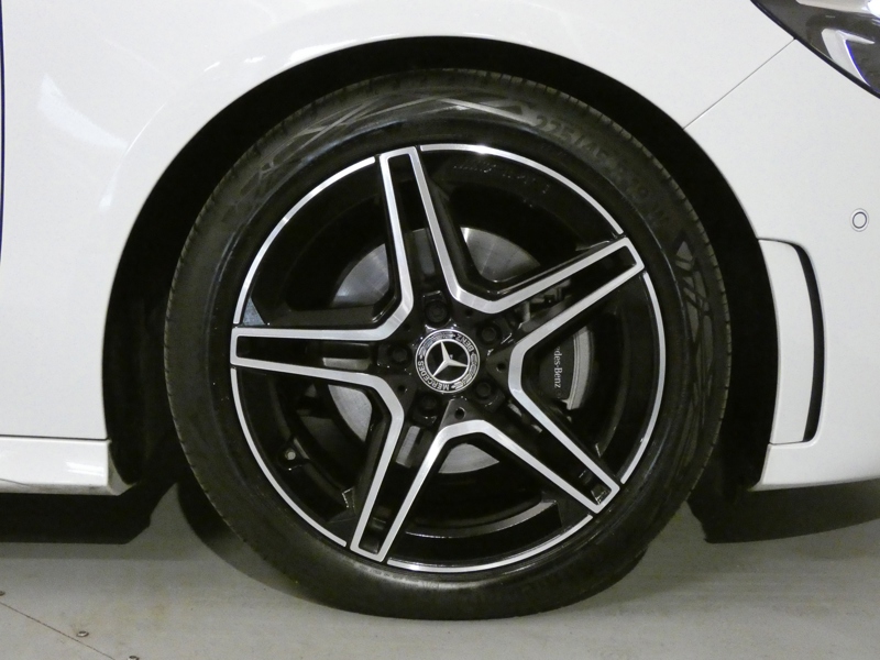 Image Mercedes-Benz CLASSE B 200 d AMG Line 