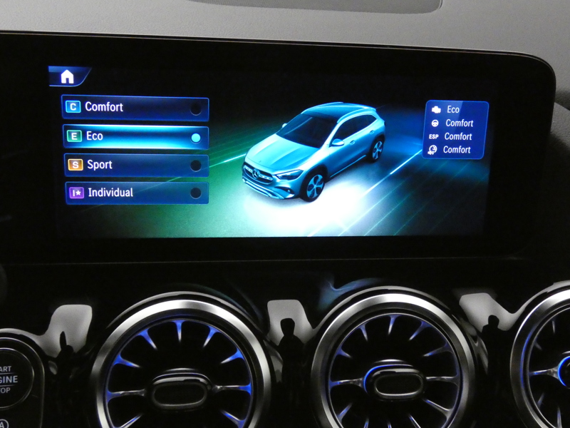 Image Mercedes-Benz GLA 200 d AMG Line AMG Line 