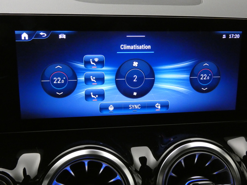 Image Mercedes-Benz GLA 200 d AMG Line AMG Line 