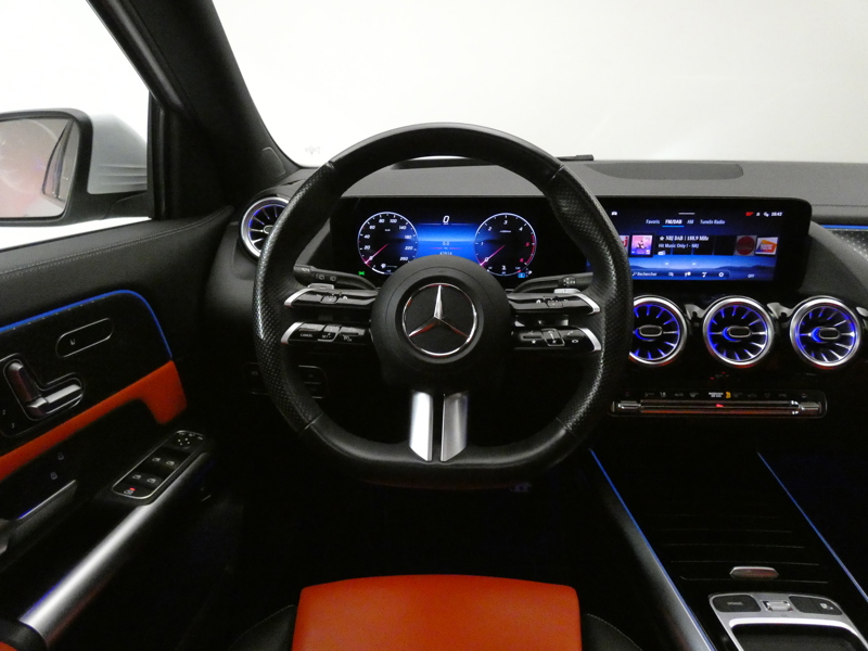 Image Mercedes-Benz GLA 220 d 4MATIC AMG Line  