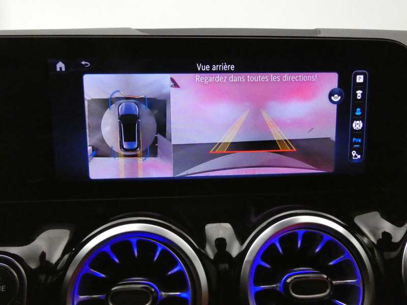 Image Mercedes-Benz GLA 220 d 4MATIC AMG Line  