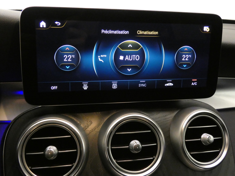 Image Mercedes-Benz GLC COUPÉ GLC 300de 4MATIC Coupé Business Line  