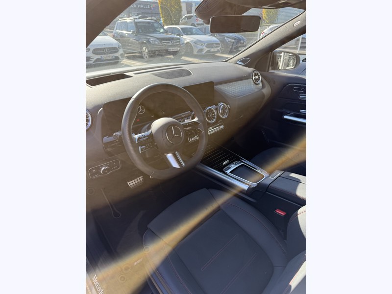 Image Mercedes-Benz GLA 200 d 4MATIC AMG Line  