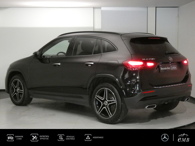 Image Mercedes-Benz GLA 250 e Hybrid EQ AMG Line  
