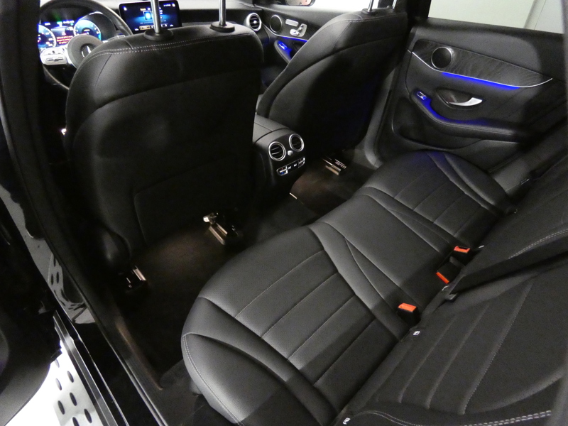 Image Mercedes-Benz GLC 300e 4MATIC SUV AMG Line  