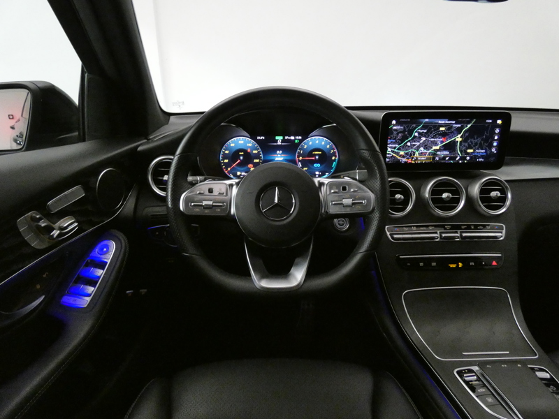 Image Mercedes-Benz GLC 300e 4MATIC SUV AMG Line  