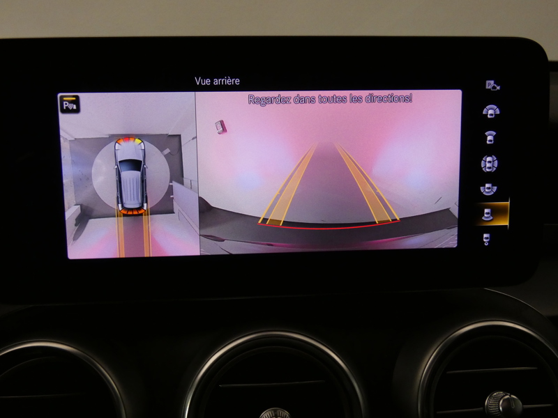 Image Mercedes-Benz GLC 300e 4MATIC SUV AMG Line  