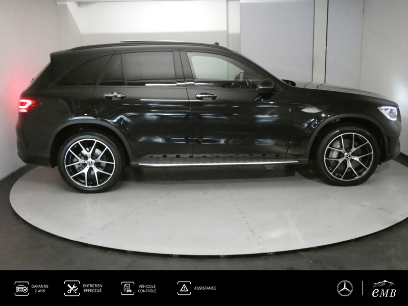 Image Mercedes-Benz GLC 300e 4MATIC SUV AMG Line  