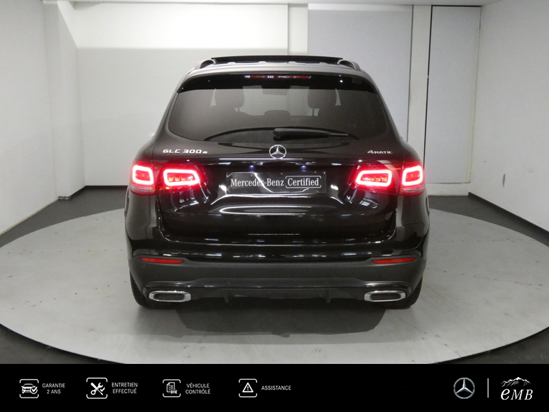 Image Mercedes-Benz GLC 300e 4MATIC SUV AMG Line  